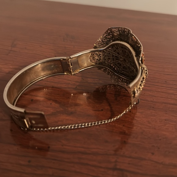 Vintage Cameo bracelet excellent condition - Picture 3 of 4